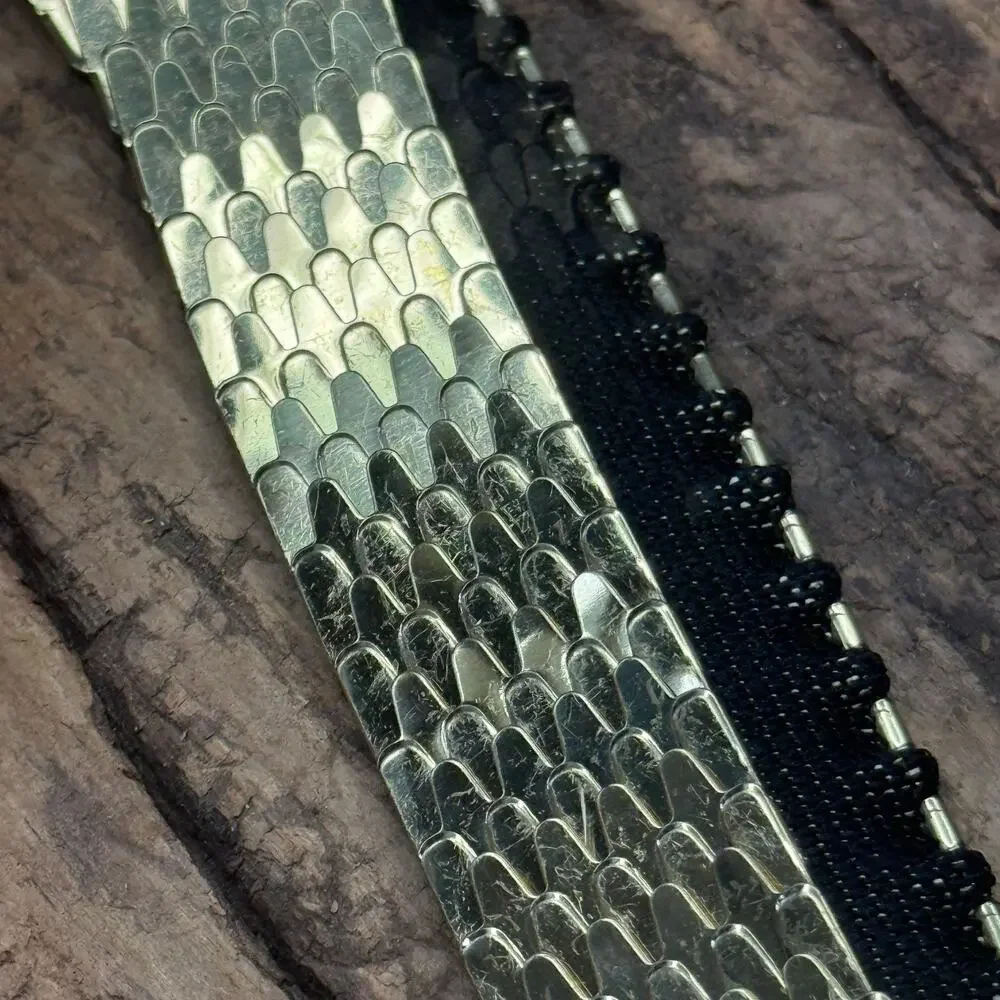 Vintage Gold Fish Scale Metal Link Elastic Stretch Belt Push Clasp Women's OS